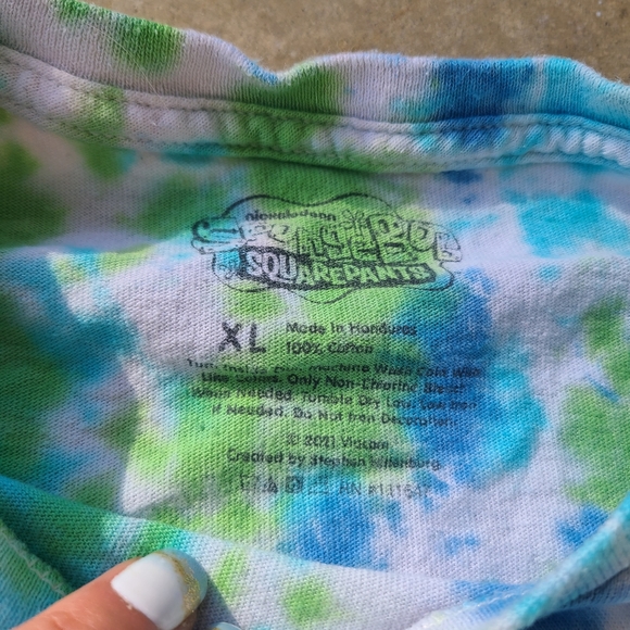Hand made tie dye SpongeBob crop top. - Picture 4 of 4